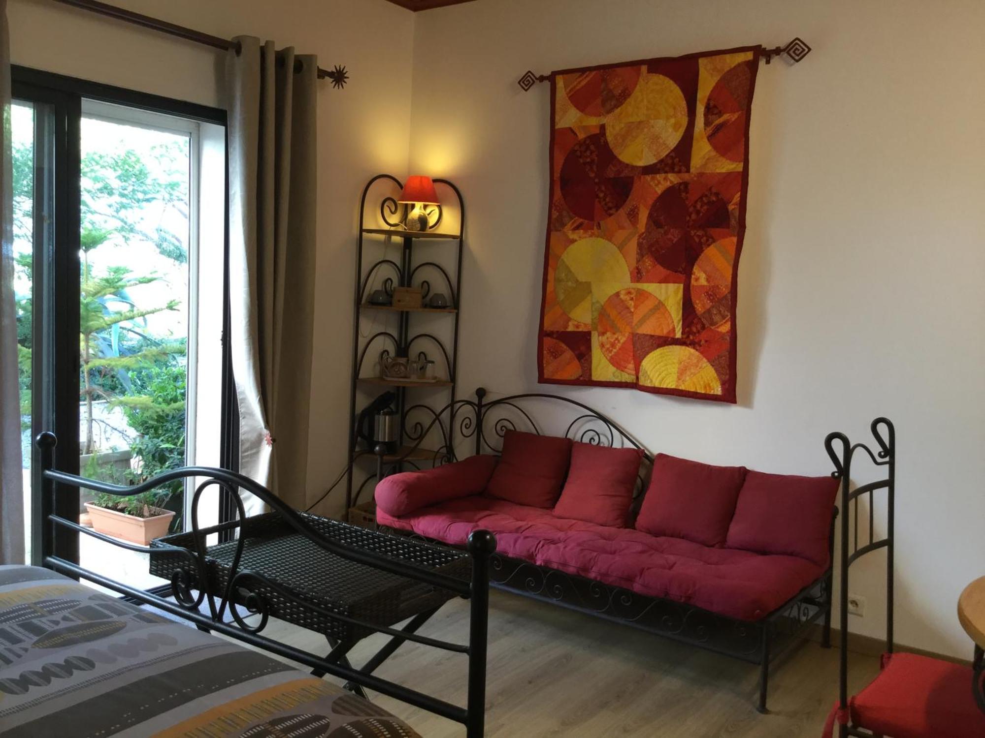Bed and Breakfast Mas Soleil Et Vignes Saint-Hippolyte  Екстер'єр фото