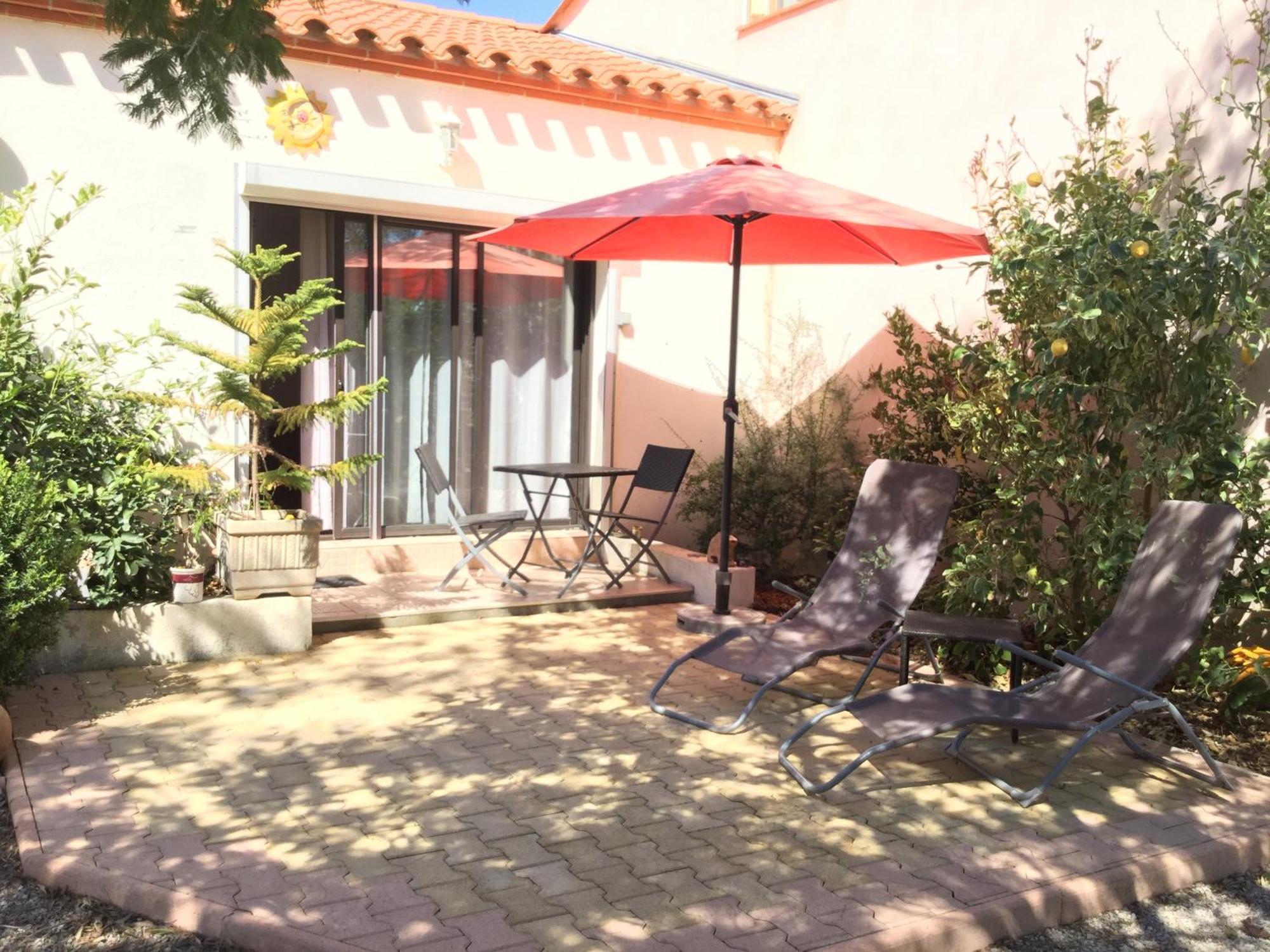 Bed and Breakfast Mas Soleil Et Vignes Saint-Hippolyte  Екстер'єр фото